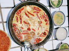 -贰回巷火锅馆(钟楼店)
