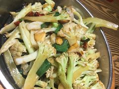 -佬湘楼·27年湘菜(天河都市广场店)