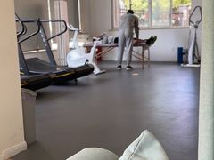 -APT运动康复中心(徐汇万科店)