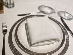 -Mogul Eatery·大亨餐酒馆