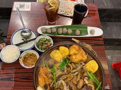 -沙胆彪炭炉牛杂煲(成都玉林店)