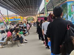 -长廊欢乐园