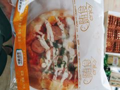 披萨香肠面包-中粮丰通（北京)食品有限公司