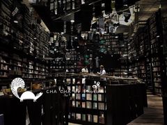 -钟书阁(群光广场店)