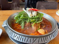 -喇喇排骨火锅·传统韩式脊骨汤(望京西园总店)