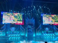 -成都金融城演艺中心