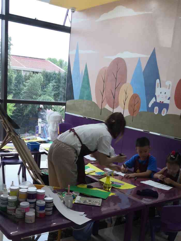 葡萄云美术教育(徐泾食尚天地中心)