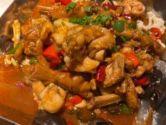 酱香鸡爪蛙锅-四道菜·福建海蛎煎(世欧广场店)