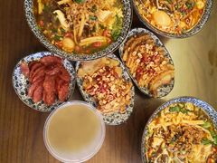 -粉家柳州螺蛳粉(杨宅路店)
