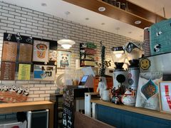-熊猫一间店欧式奶茶铺