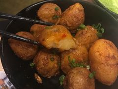 小土豆-胡桃里音乐酒馆(万科城市广场店)