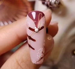 -慕拉美甲美睫皮肤管理