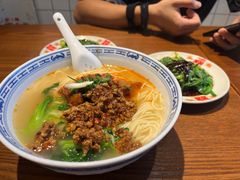 -辣肉面大王(天平路店)