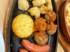 特色烤肠拼盘-萨莉亚意式餐厅(苏州食百家店)