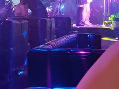 -喜鹊音乐酒馆(西街店)