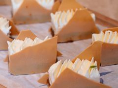 -VERIE BAKEHOUSE