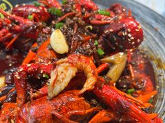-肥肥虾庄·金牌油焖大虾(汉口城市广场店)