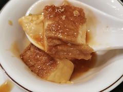 冬菇火腩焖山水豆腐-美极鲜食坊(宝安南路店)