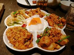 -汤城小厨•粤菜•靓汤(苏州街店)