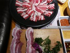 -唯成•韩国炭火烤肉 유성고기