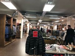 -巴宝莉工厂店/折扣店(工厂店)