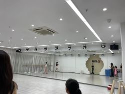 -城市舞集