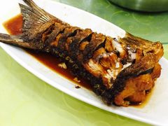 -雪野鱼头大王邢府公老店(雪野湖店)