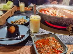 -湊湊火锅·茶憩(锦艺城店)
