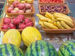 -来龍儿鲜切牛肉自助老火锅