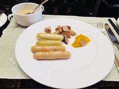 -万达瑞华酒店美食汇自助餐厅(楚河汉街店)