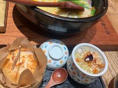 -银米·云南传统过桥米线(双廊黑金冠店)