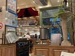 -玛格萝妮比萨屋(四平店)