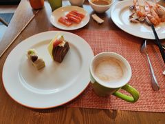 -松咖啡自助餐厅·松北香格里拉