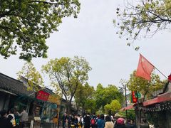 -邊城書店