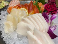-枝魯枝魯自助料理