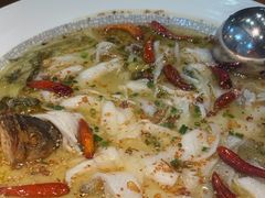 -鱼亨小鲜酸菜鱼(大信店)