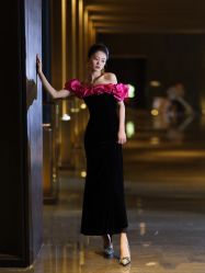点击看大图 -LOVINA洛维娜婚纱礼服