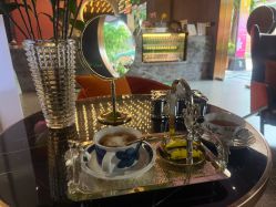 -花隐·美芙炫海菲秀皮肤管理中心