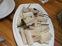 -山妹子铁锅炖