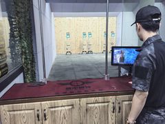 -都市枪神实弹射击俱乐部