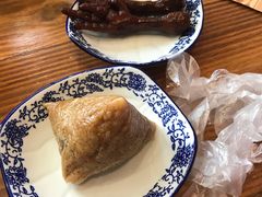 -张家巷美食(南浔店)