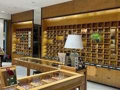 -宝丽眼镜(湖墅店)