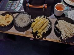 -蛙小侠·沸腾砂锅(西关新天地店)