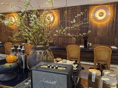 大堂-银米·云南传统过桥米线(双廊黑金冠店)