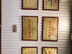 -洞子老火锅(青年路店)