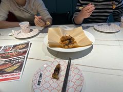 -阿瓦山寨·湘菜现炒·剁椒鱼头王(咸阳总店)