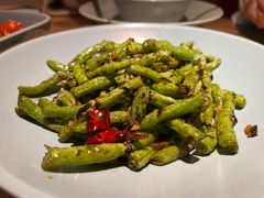 -蜜桃餐厅·伴山(绿宝广场店)