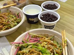 -黑八私房老北京炸酱面