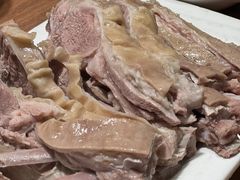 手抓羊肉-贯贯吉·清真餐厅(浙江中路店)