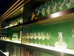 -La Mer Restaurant & Lounge